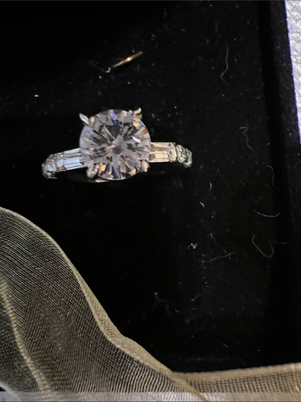 Classic Round-Cut Solitaire Ring with Baguette Accents - Silver